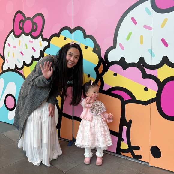 🥳 Peggy is live! 🧸 @russell_bb 🥳 - Picture 13 of 16